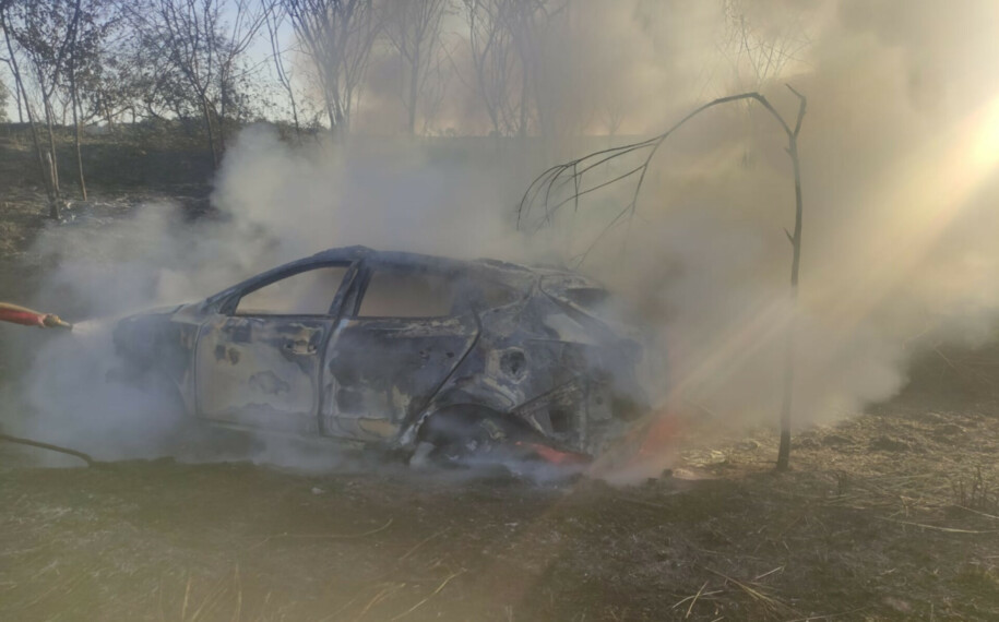 Após batida na BR-153, carro com 5 ocupantes pega fogo e mulher morre carbonizada