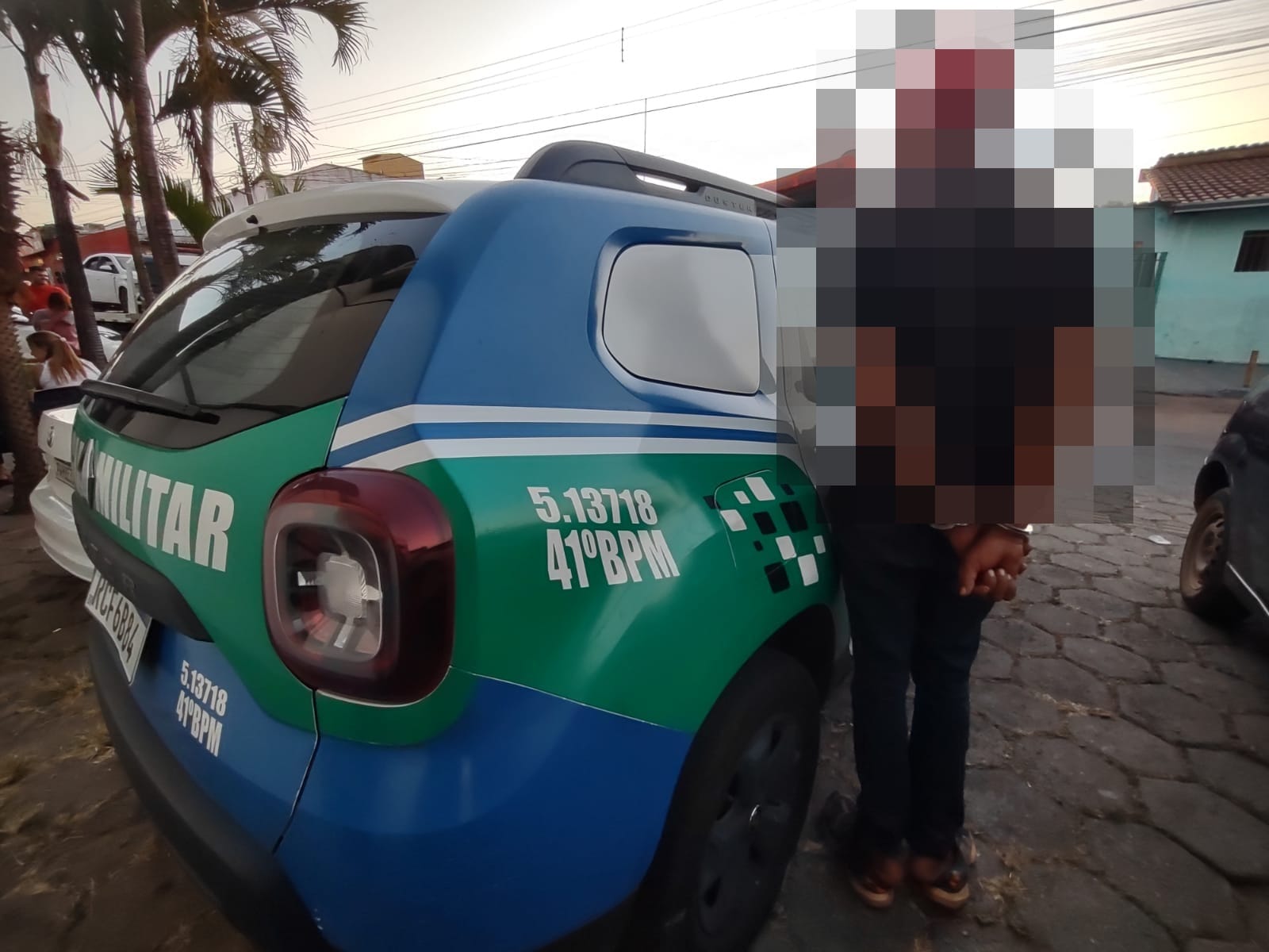 Suspeito foi encaminhado para Central de Flagrantes | Foto: PM
