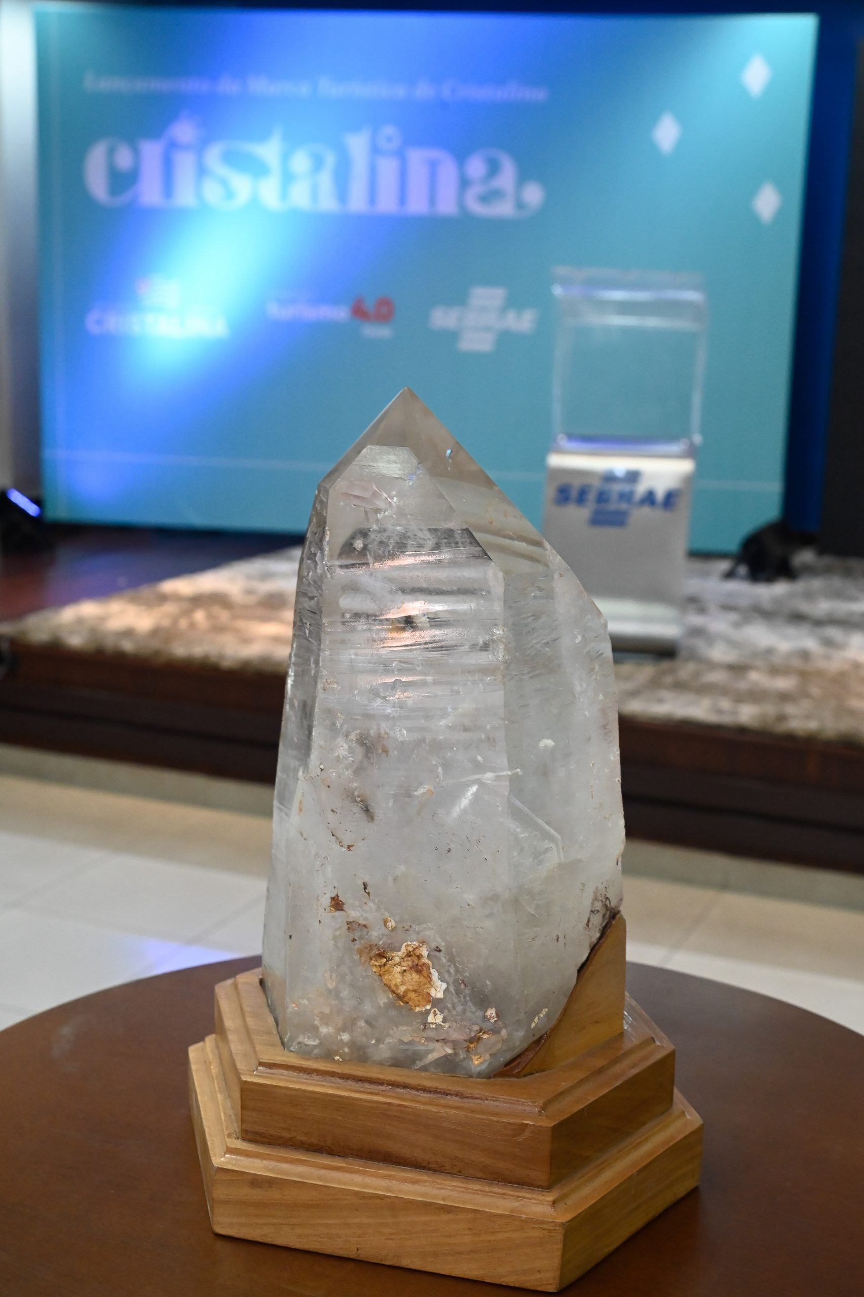 Sebrae GO e Cristalina lançam marca de turismo "Cristaline-se"; ideia é destacar a reserva de cristal do município