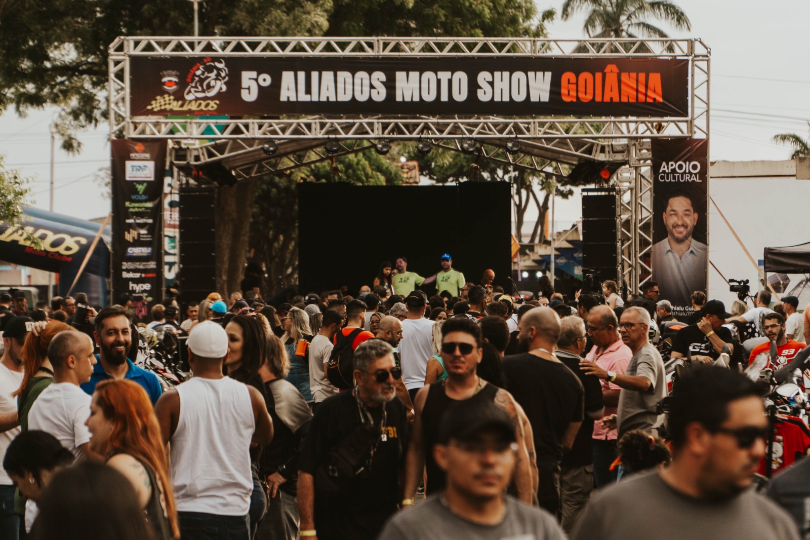 5º Aliados Moto Show reúne motociclistas em Goiânia [Veja FOTOS]