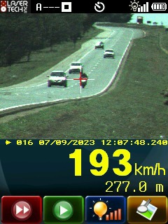 Diversos veículos foram flagrados acima da velocidade permitida | Foto: Divulgação/PRF