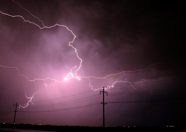Risco de tempestade coloca Goiânia, Aparecida e mais de 200 municípios goianos em alerta