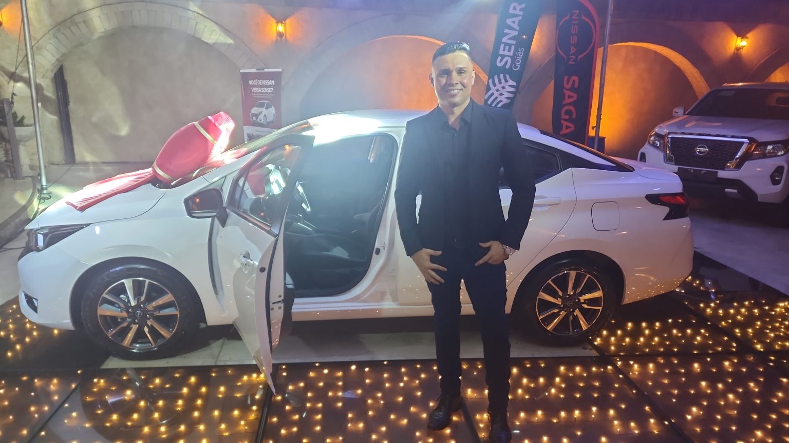 Jornalista da FZ vence prêmio e leva carro 0 KM no valor de R$ 100 mil para casa