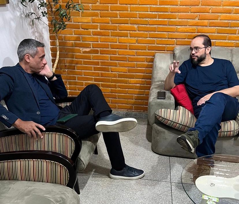 O que Fábio Sousa tem a ganhar com eleição de Gayer e Professor Alcides