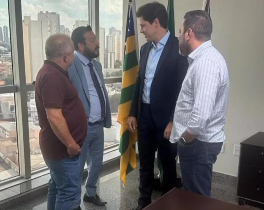 Cúpula de Vilmar é recebida no 10º andar do Palácio e Veter garante que não existe plano B ou C