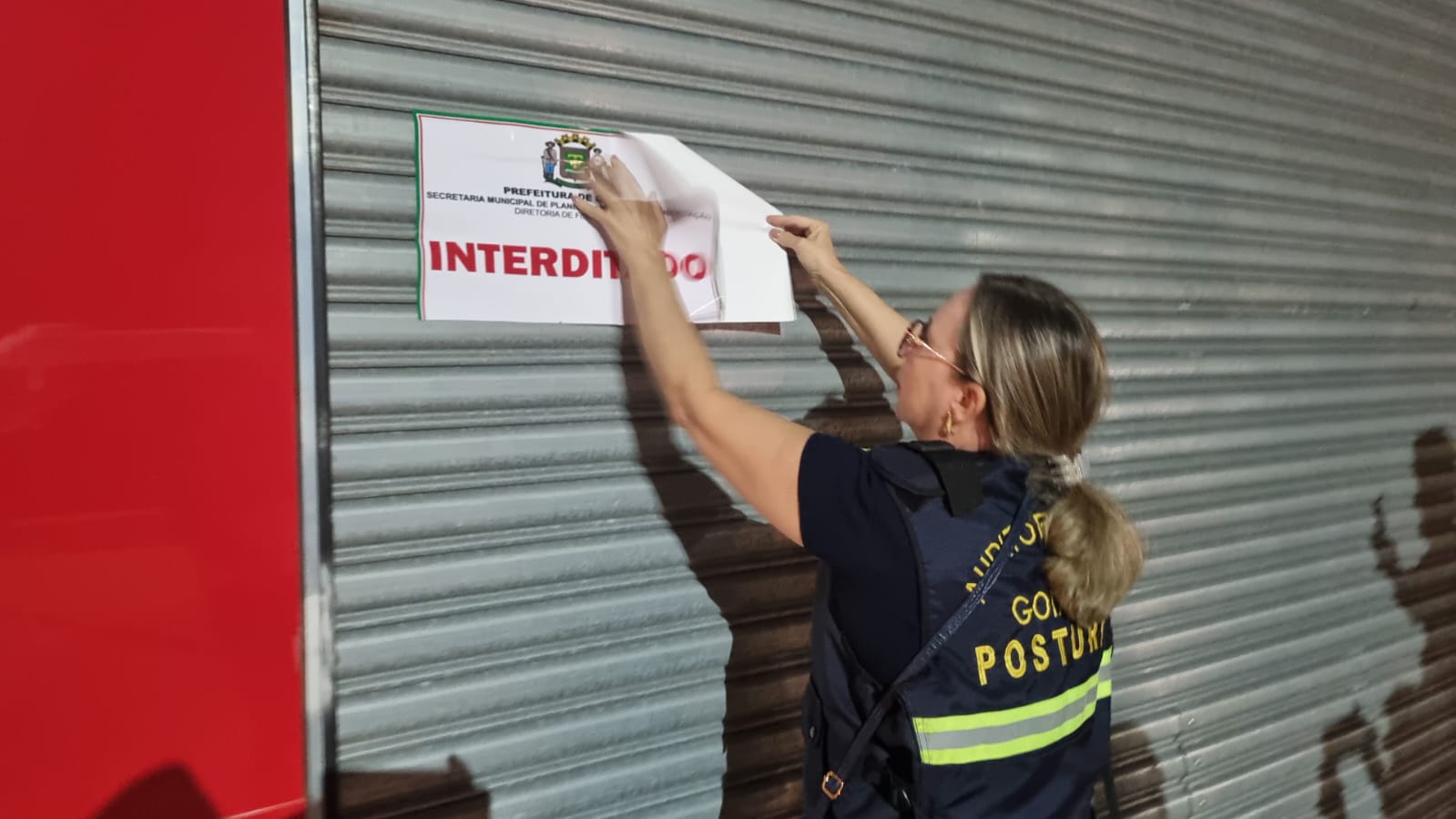 Fiscais interditam 3 academias de musculação em Goiânia