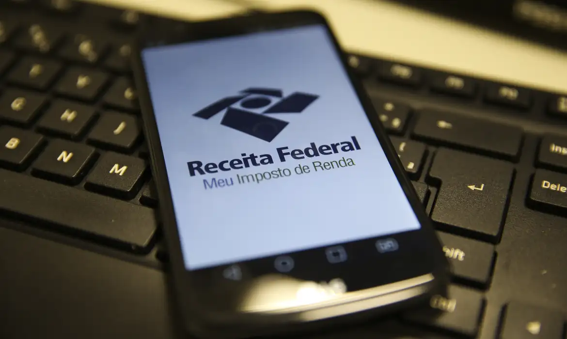 Imposto de Renda 2024: Quase 14 milhões de contribuintes estão isentos; entenda critérios