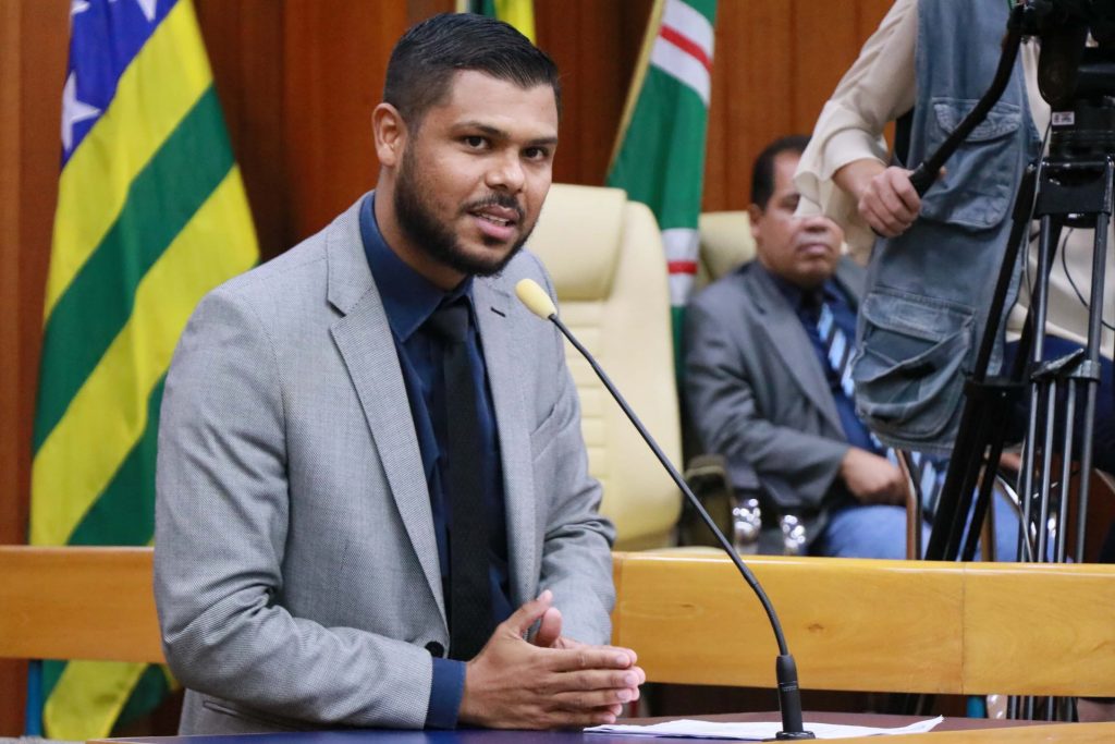 Apoio de Romário Policarpo é cobiçado por 4 pré-candidatos a prefeito de Goiânia