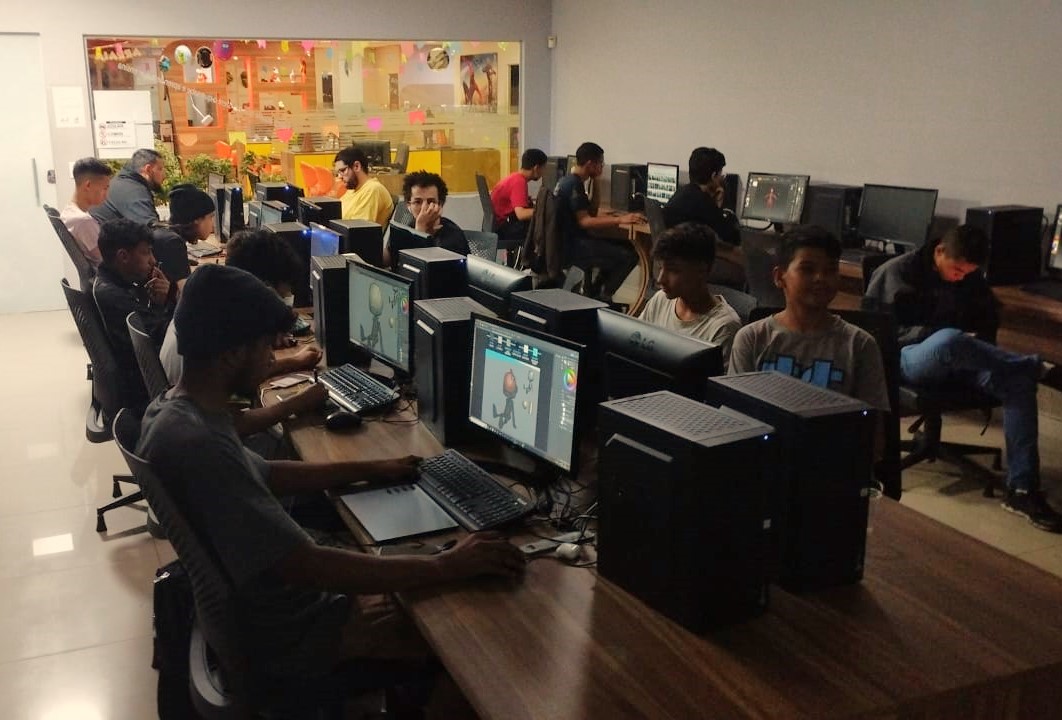 Jovens de 14 a 29 anos podem fazer inscrição gratuita para cursos de jogos eletrônicos | Foto: Divulgação