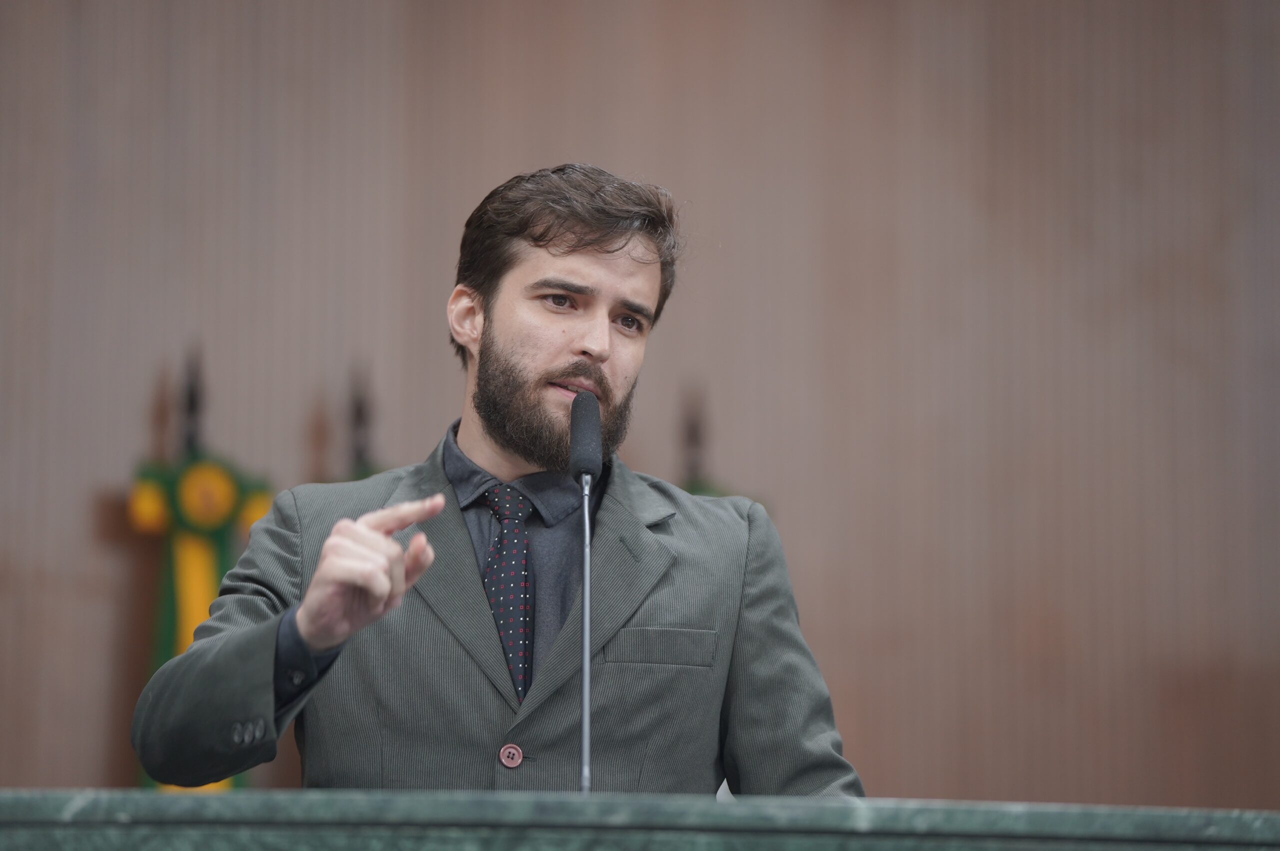 Afastado da Rede, Alexandre França diz que segue na direção do partido