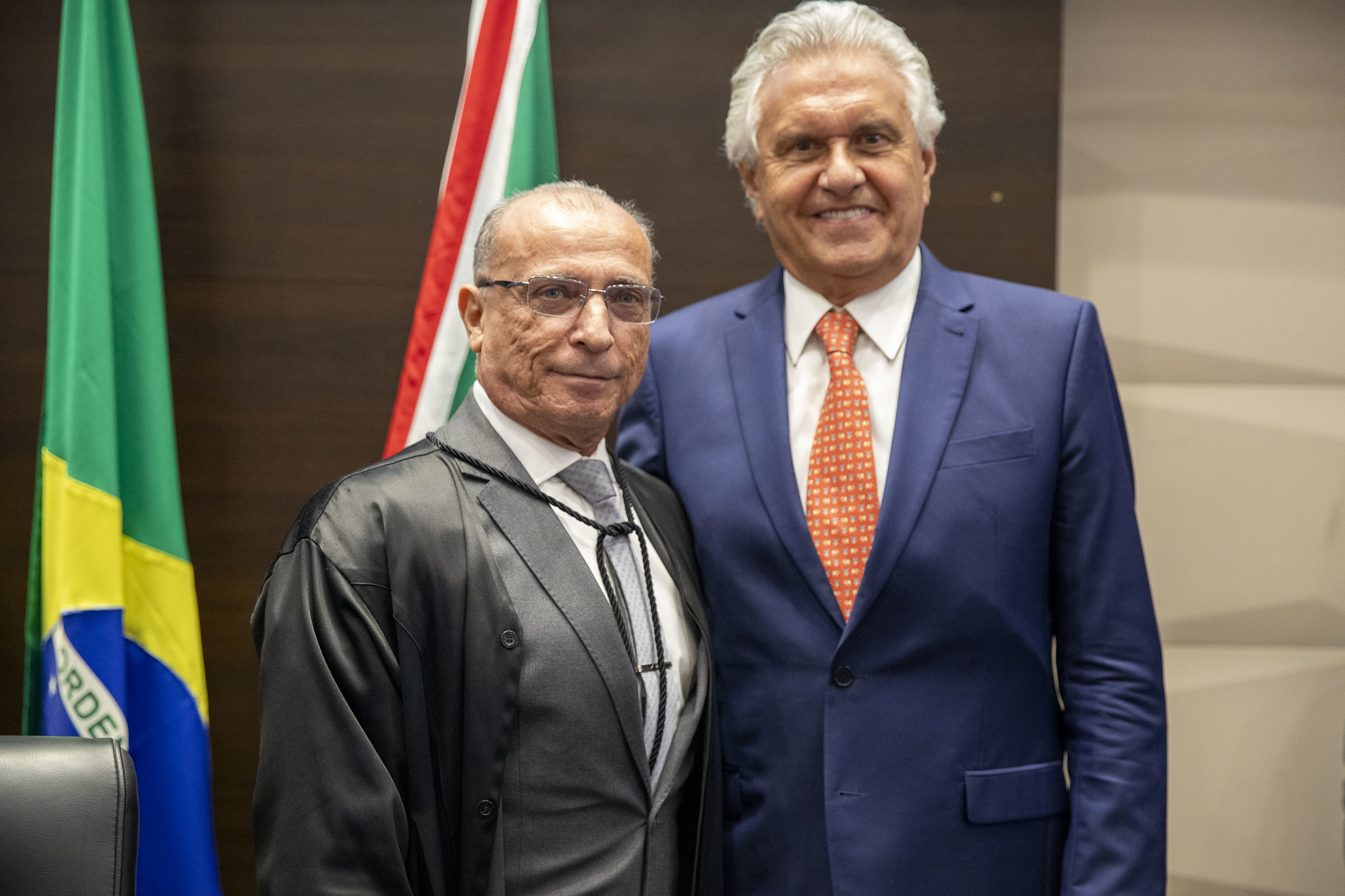 Novo presidente do TRE com Ronaldo Caiado | Foto: TRE