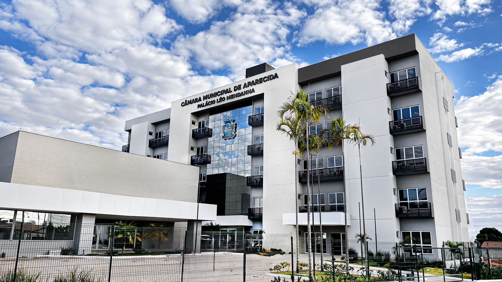 Câmara de AP em 10 fotos; VEJA como ficou a nova casa dos 25 vereadores