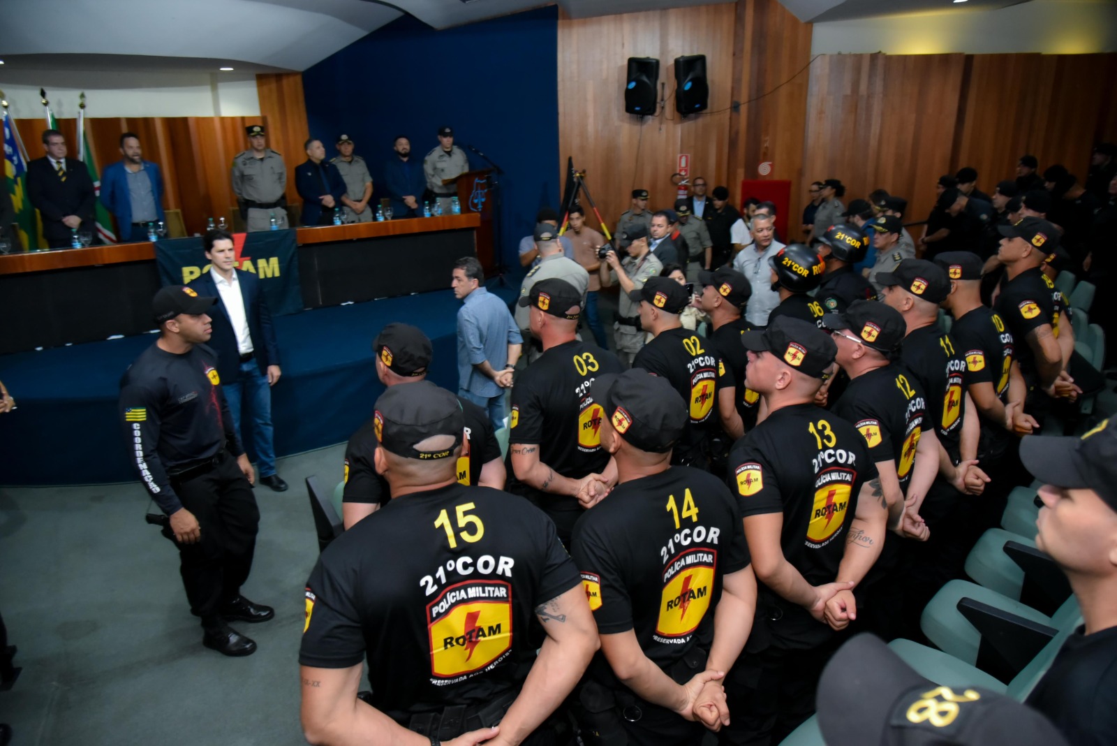 Polícia inicia curso de capacitação de 64 policiais no Batalhão da Rotam