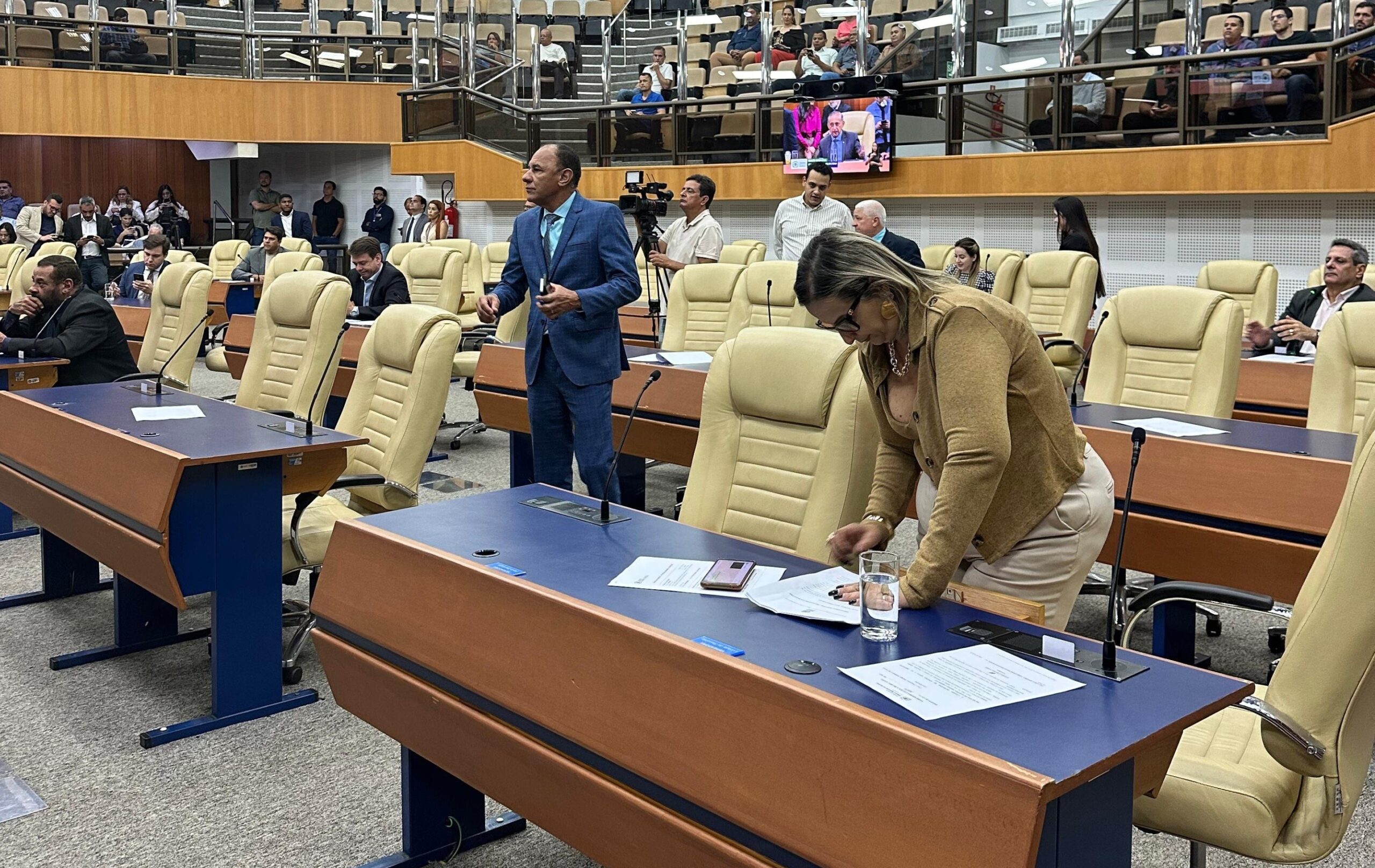 Vereadores aprovam orçamento de R$ 8 bi para Goiânia e já podem entrar em recesso
