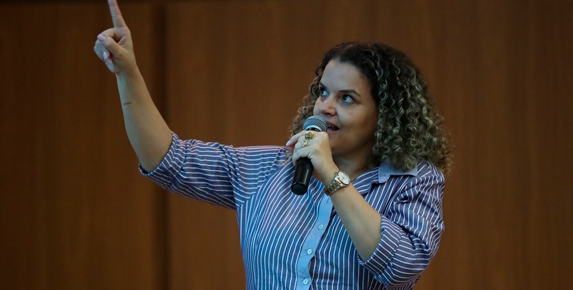 Quem é Giselle Faria, nova secretária de Educação anunciada para a gestão de Mabel?