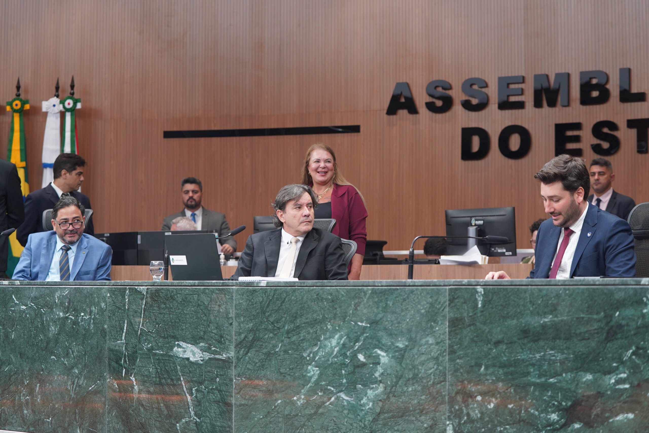 Deputados terão quase R$ 13 milhões para gastar em emendas