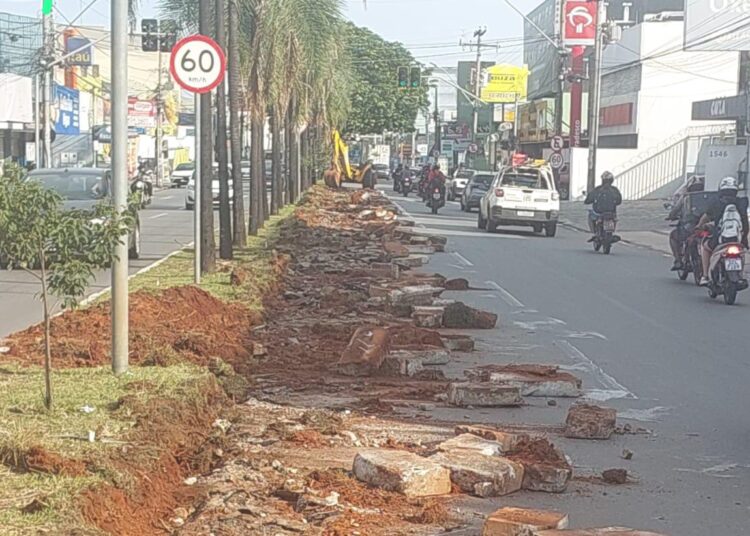 Avenida Castelo Branco: Obras da 3ª faixa vão durar 15 dias
