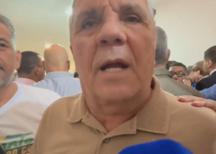 Mesmo no PL, deputados indicam Caiado como opção caso Bolsonaro não dispute