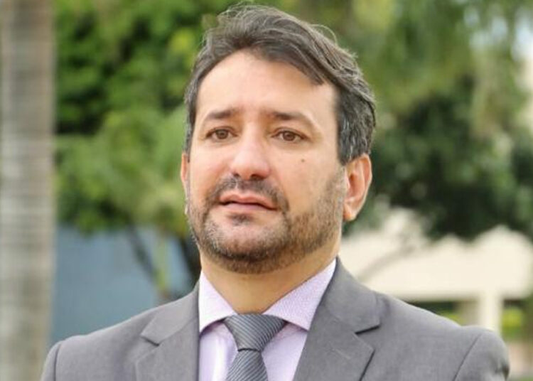 Ex-presidente do MDB assume Secretaria de Manutenção Predial da Alego