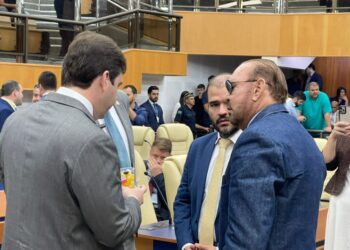 Vereadores Lucas Kitão, Lucas Virgílio e Sebastião Peixoto | Foto: Câmara de Goiânia