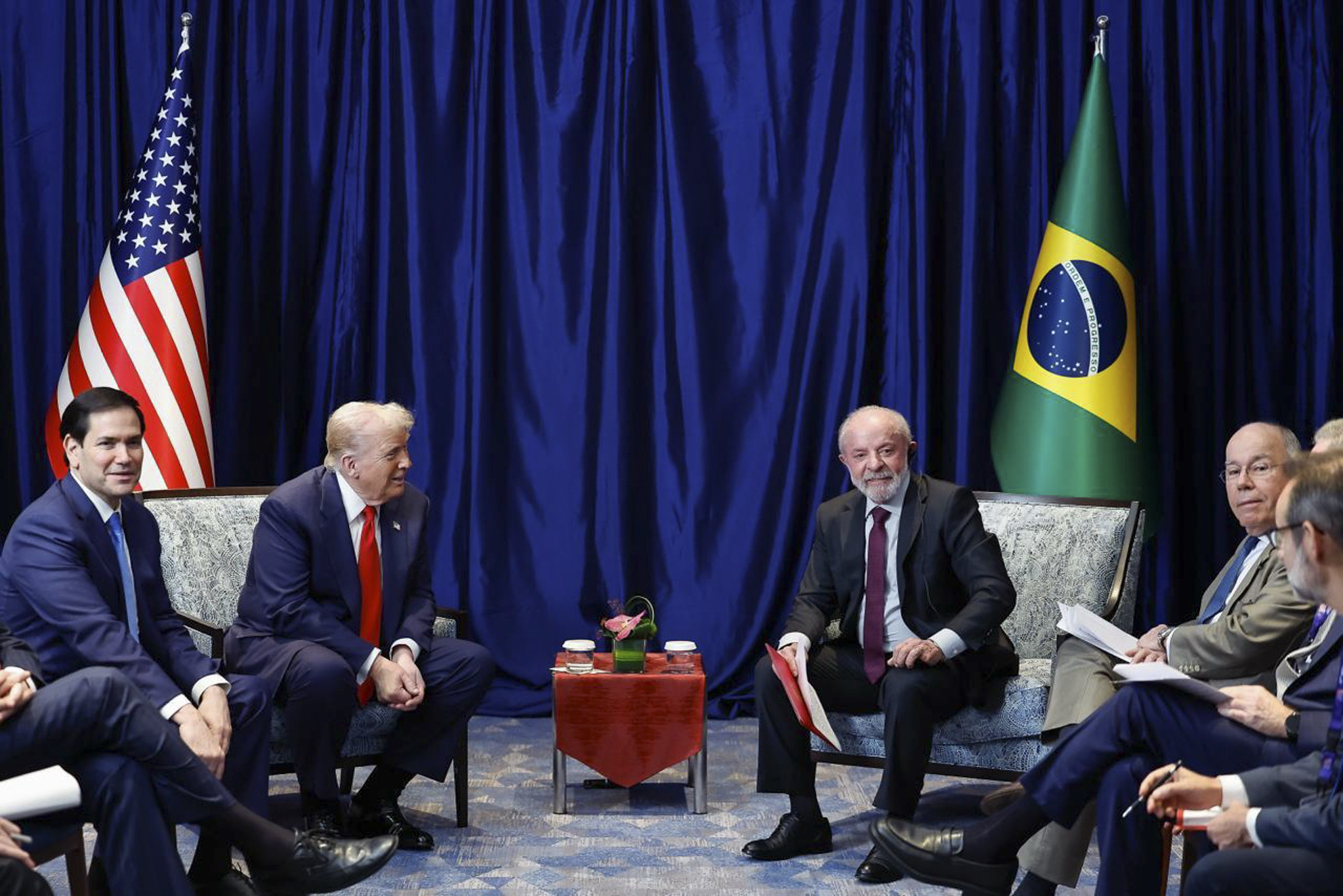 Lula diz esperar fim das tarifas dos EUA ao Brasil “em poucos dias”