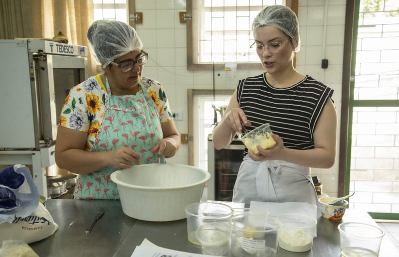 Aparecida oferece cursos de qualificação gratuitos para mulheres (Foto: Reprodução/Secom PC)