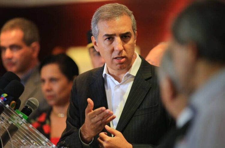 José Eliton durante seu mandato à frente do Palácio das Esmeraldas; seu nome é amplamente rejeitado pelo PSOL | Foto: Divulgação