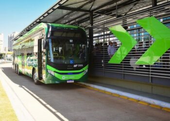 Veículo do BRT Norte Sul na cidade de Goiânia | Foto: Divulgação